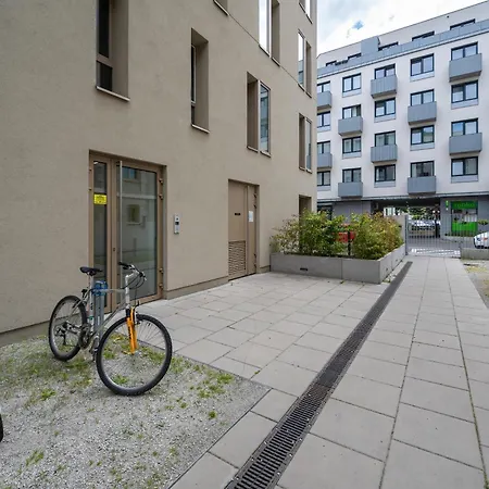 Apartament Z Ogrodkiem Zielona Okolica By Renters Appartement